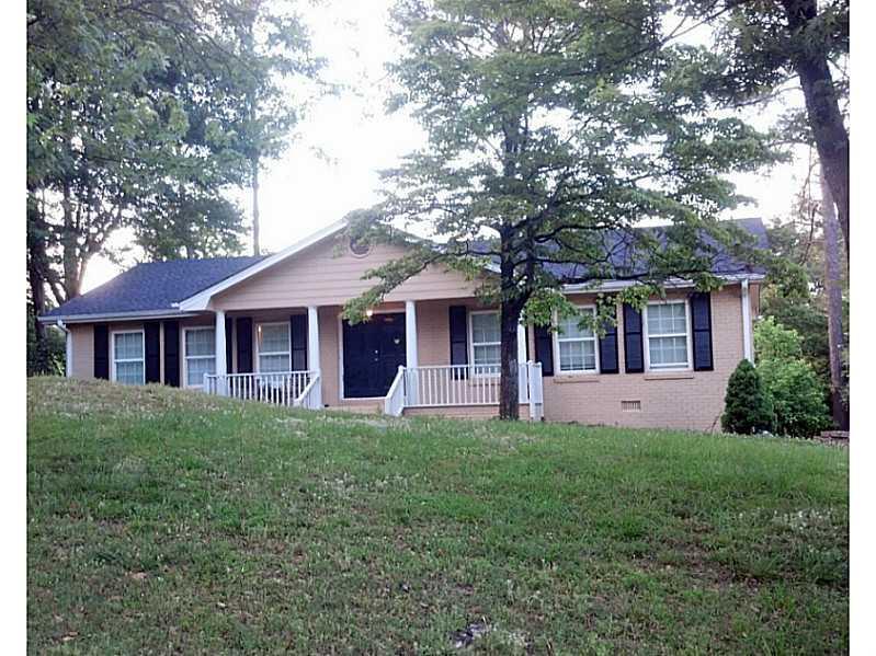 250 Moonshadow Ct., Roswell, GA 30075