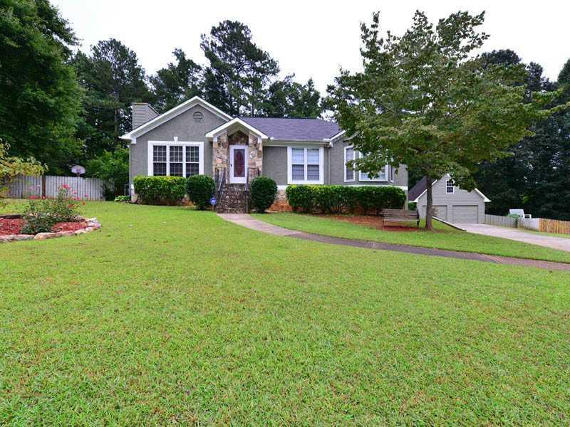 413 Wiscasset Ln., Dallas, GA 30157