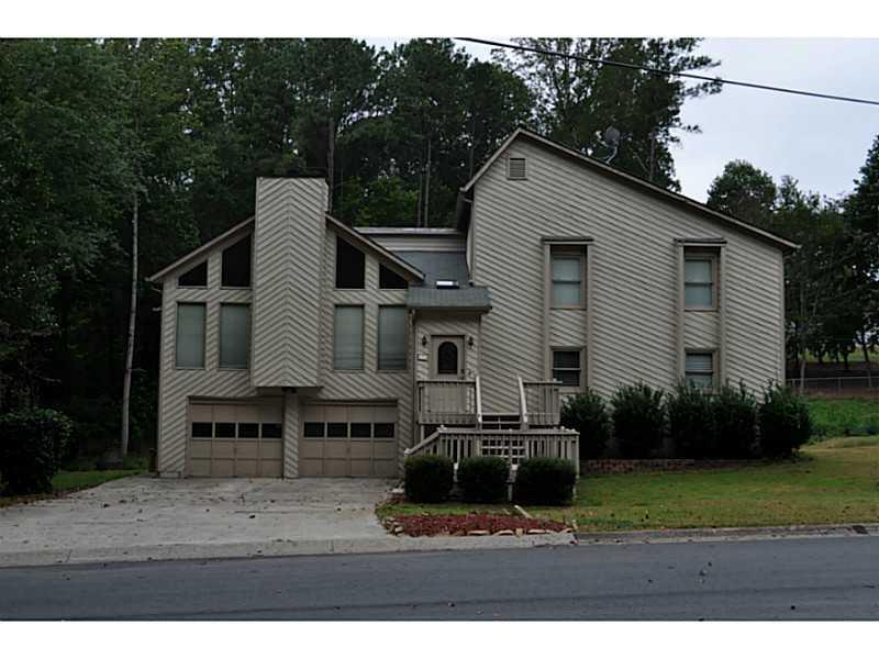 1316 Shadowood Tr., Marietta, GA 30066