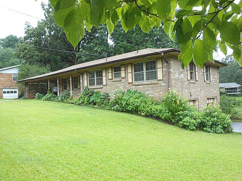 3818 Briarcliff Dr., Douglasville, GA 30135