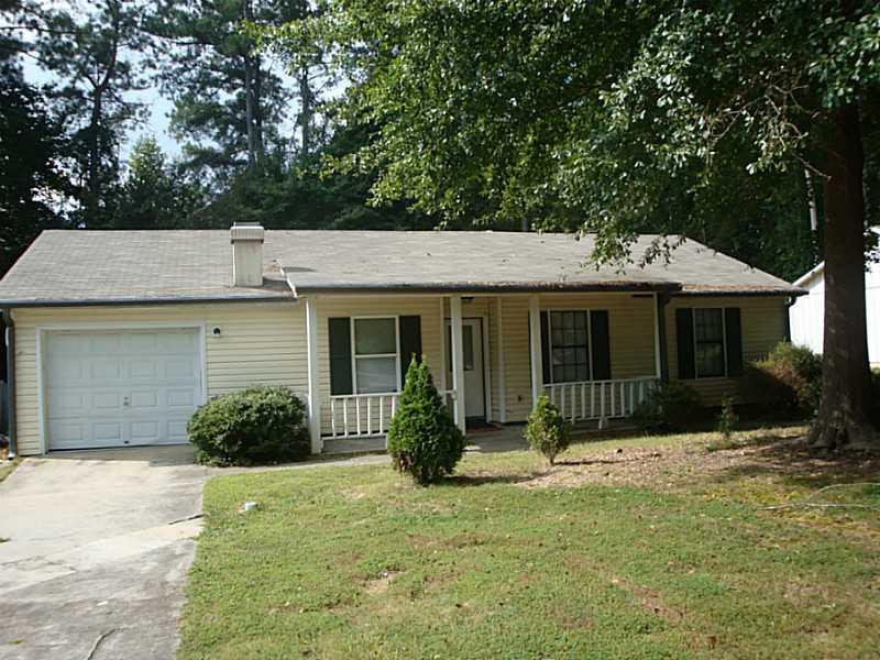 4935 Jacksons Mill Dr., Lilburn, GA 30047