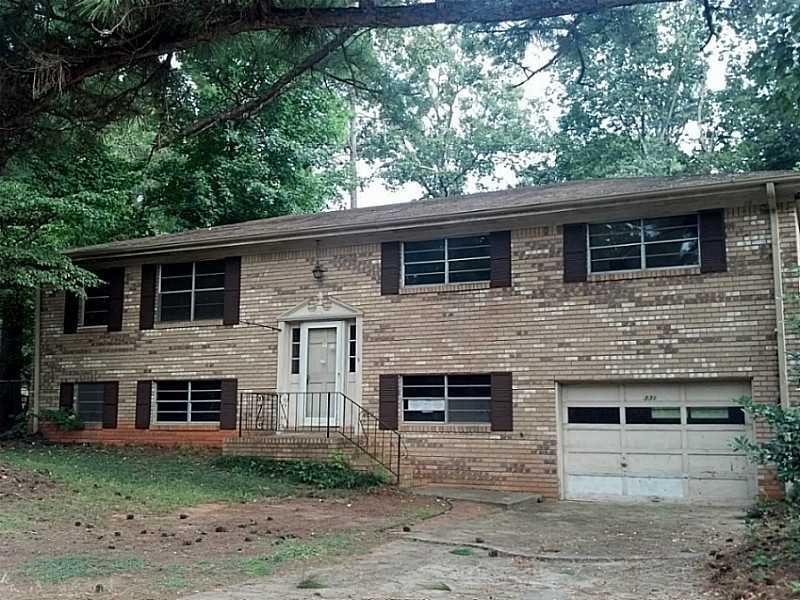 331 Smyrna Powder Springs Rd., Smyrna, GA 30082