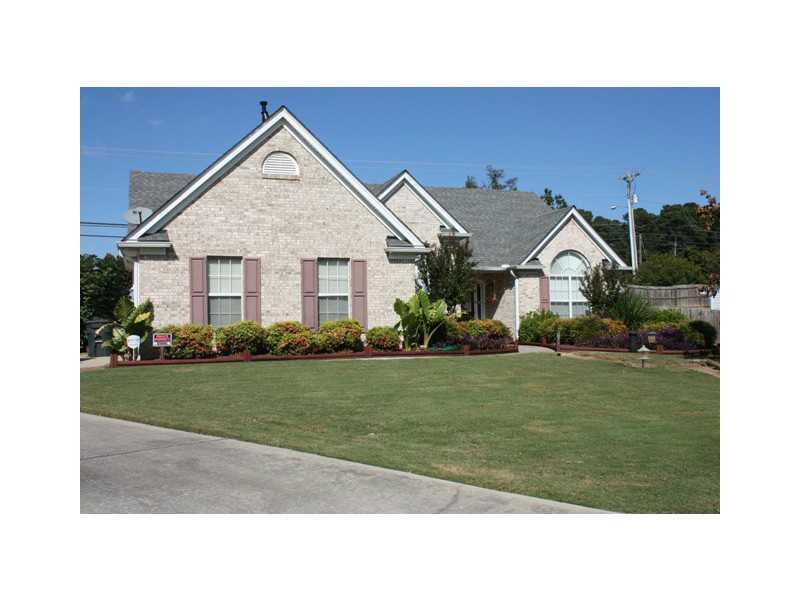 3175 Woodtree Ct., Buford, GA 30519