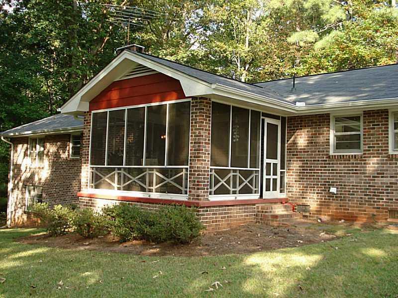 202 S Deborah Ln., Woodstock, GA 30188