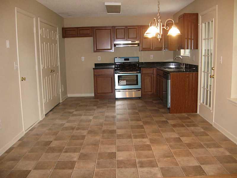 2545 Lancewood Ln., Lithonia, GA 30058