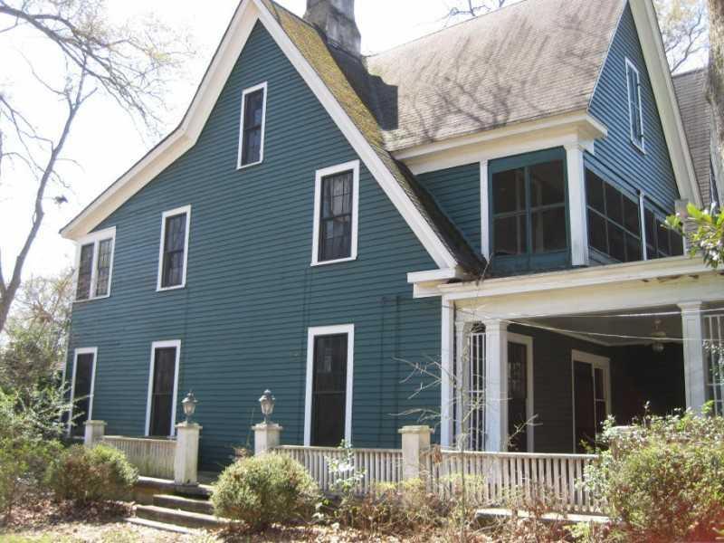 139 College Ave., Jonesboro, GA 30236