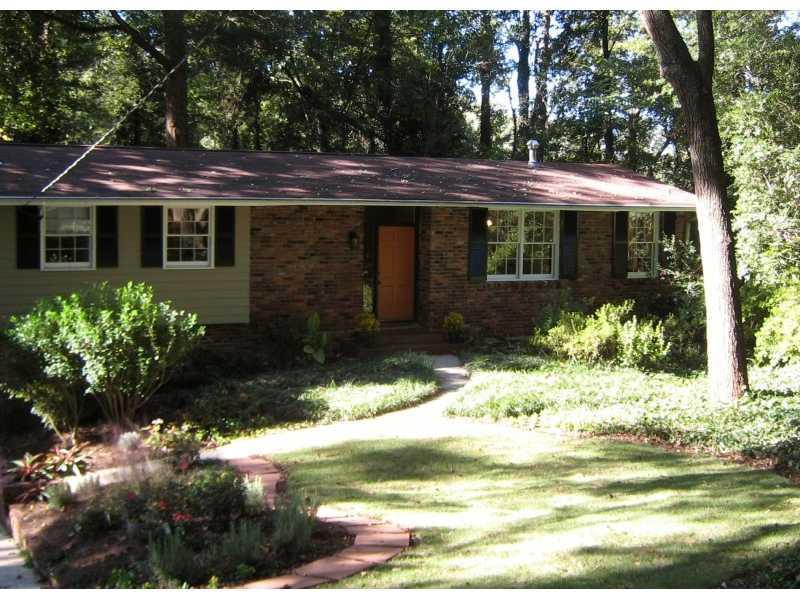 4640 Canyon Creek Tr., Atlanta, GA 30342