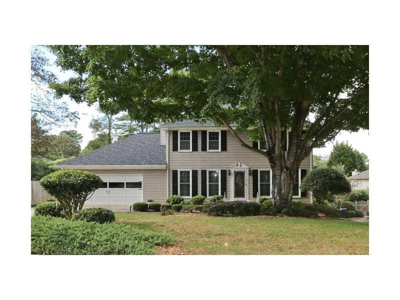 9800 Summer Oaks Dr., Roswell, GA 30076