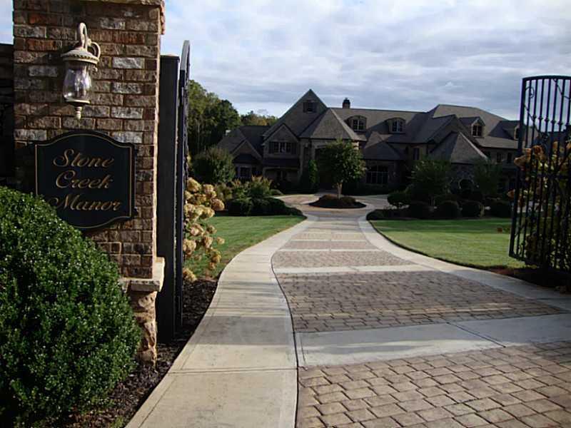 4186 N Arnold Mill Rd., Woodstock, GA 30188