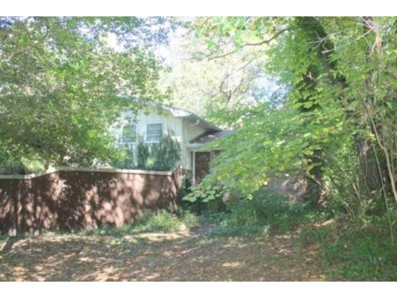 2168 Capehart Cir., Atlanta, GA 30345