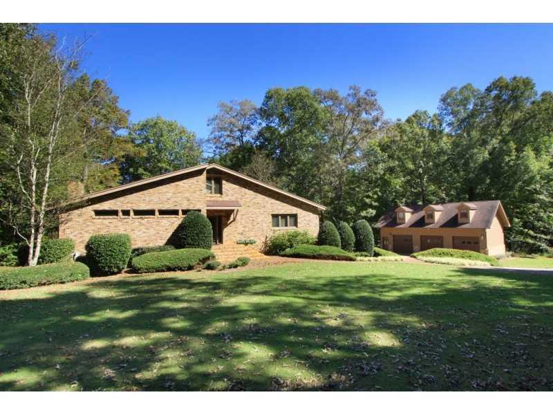 6560 Julian Rd., Gainesville, GA 30506