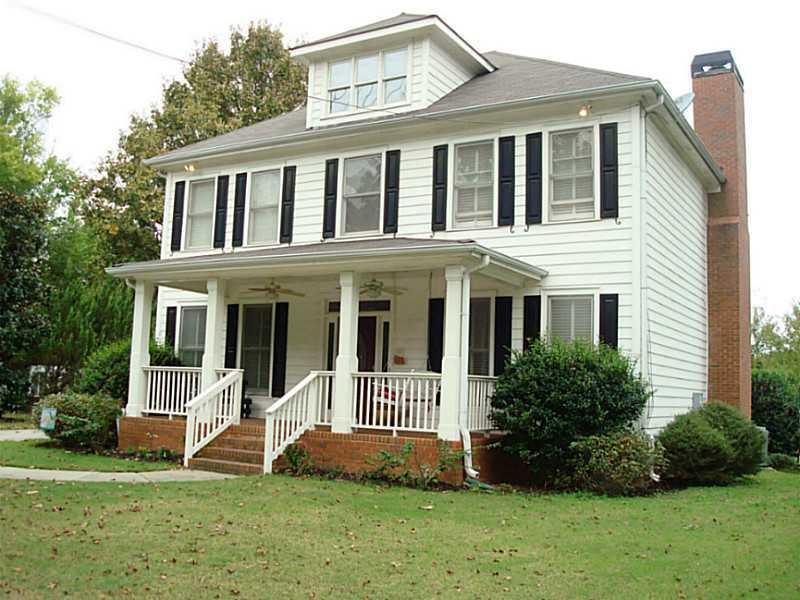 1827 La Dawn Ln., Atlanta, GA 30318