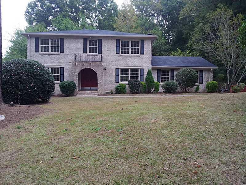 5565 Woodside Dr., Atlanta, GA 30331