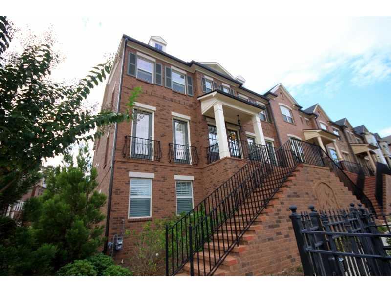 2832 Broughton Ln., Atlanta, GA 30339