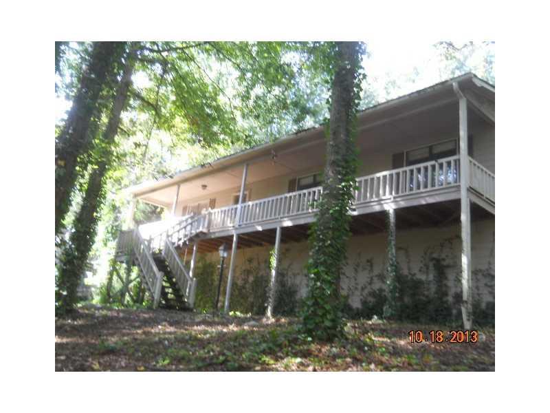 367 Lost Meadows Dr., Dallas, GA 30157