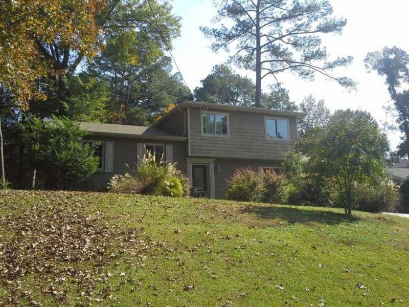 3050 Pine Manor Ct., Atlanta, GA 30316