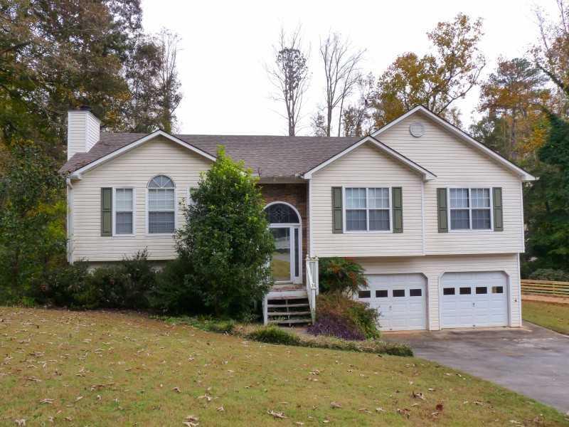 111 Pinehill Dr., Woodstock, GA 30188