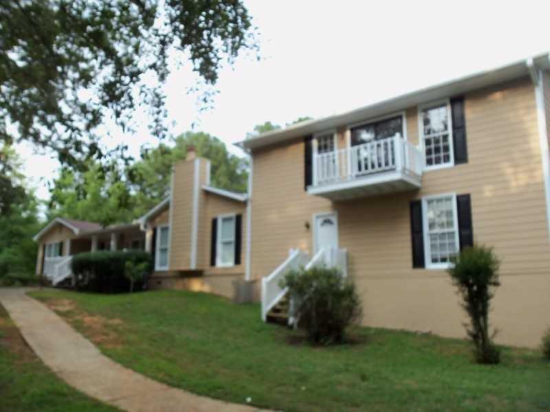 601 Hughes Rd., Hiram, GA 30141