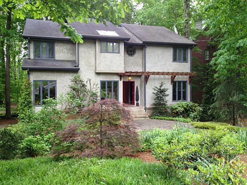 2600 Orchard Knob Dr., Atlanta, GA 30339