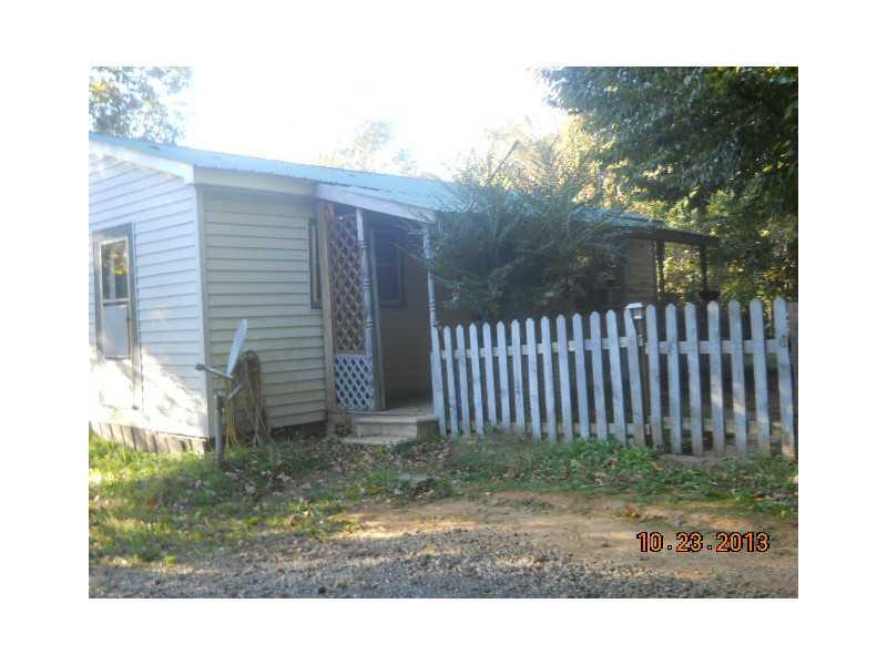 216 Bradley Rd., Talking Rock, GA 30175