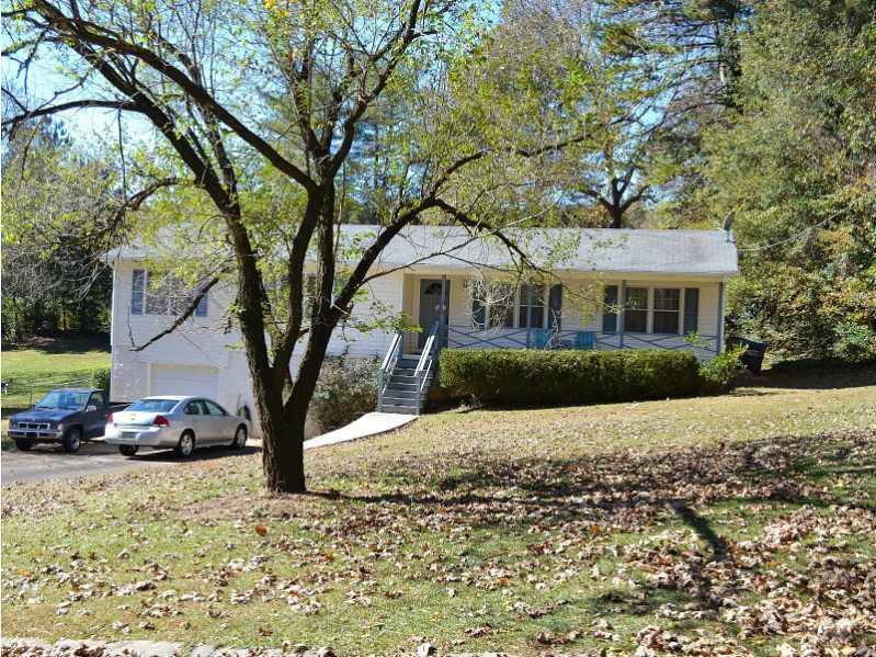 507 Neil Ct., Woodstock, GA 30188