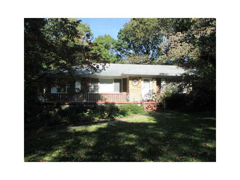 2655 Benjamin E Mays Dr., Atlanta, GA 30311