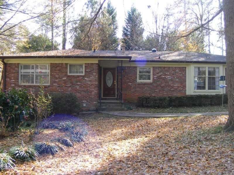 459 Carolwood Ln., Sandy Springs, GA 30342