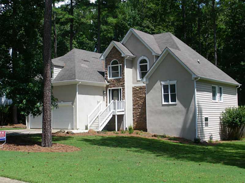 642 Swan Dr., Hiram, GA 30141