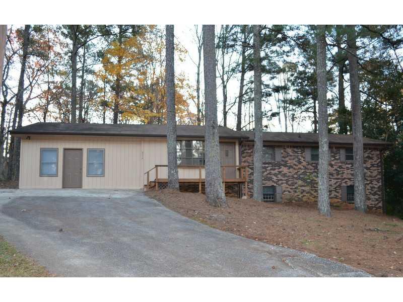 5215 Goldcup Ct., Douglasville, GA 30135