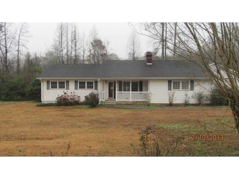 4710 Newton Dr., Gainesville, GA 30506