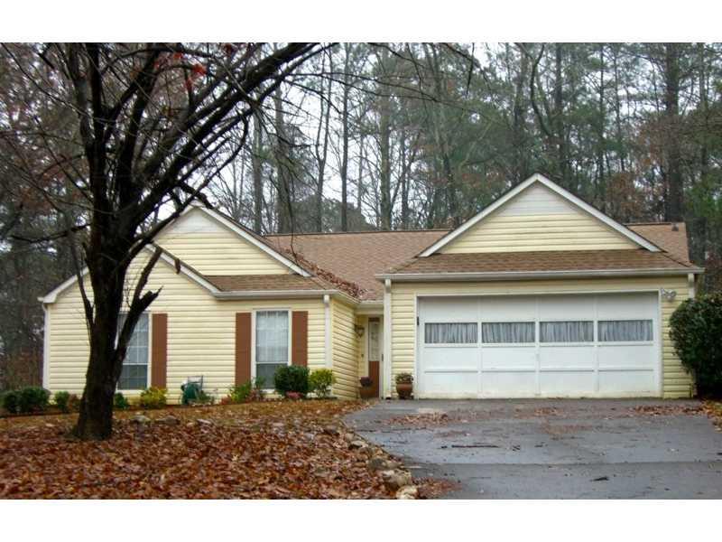 211 Brolley Woods Dr., Woodstock, GA 30189