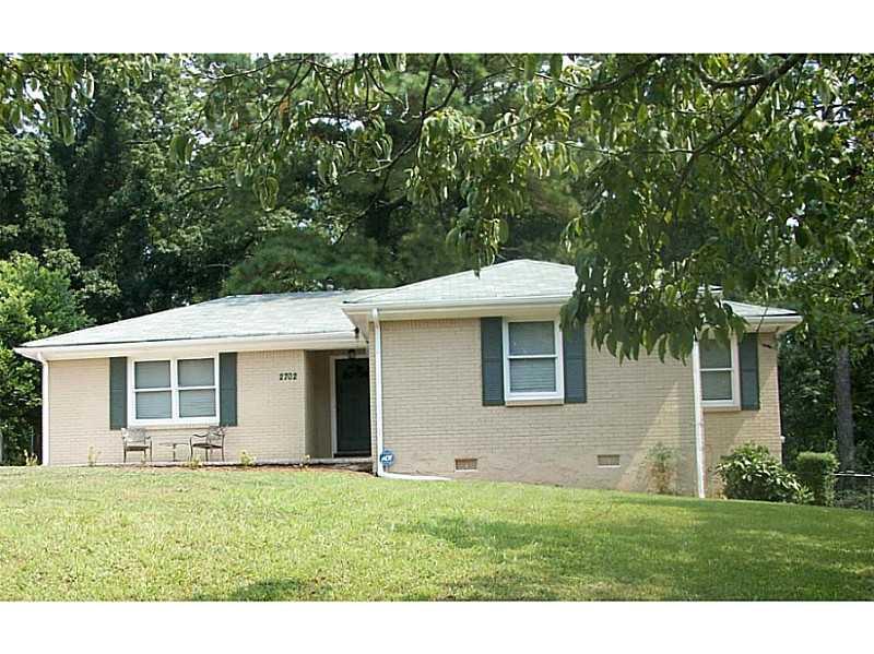 2702 Rollingwood Ln., Atlanta, GA 30316