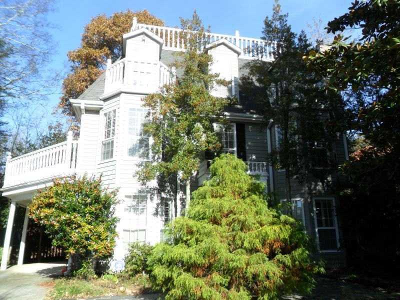 1052 Virginia Ave., Atlanta, GA 30306