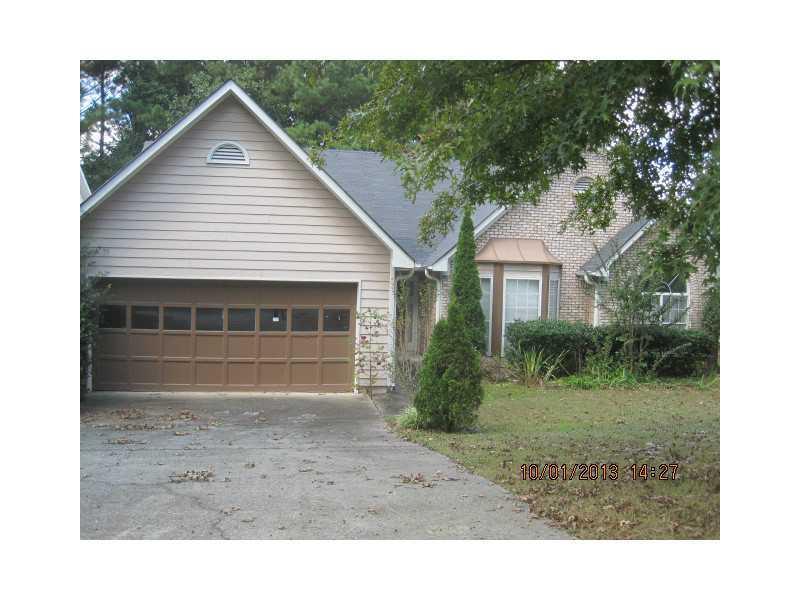 5177 Sterling Trace Dr., Lilburn, GA 30047