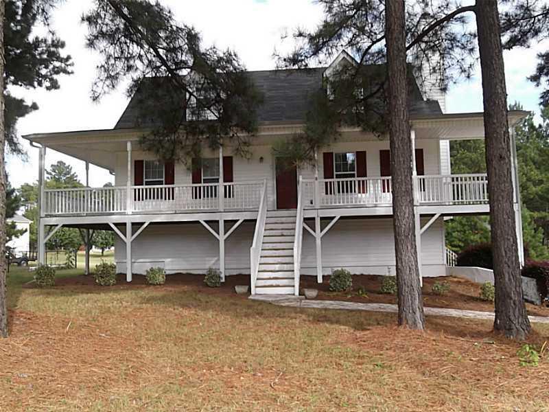 154 Lenox Ct., Hiram, GA 30141