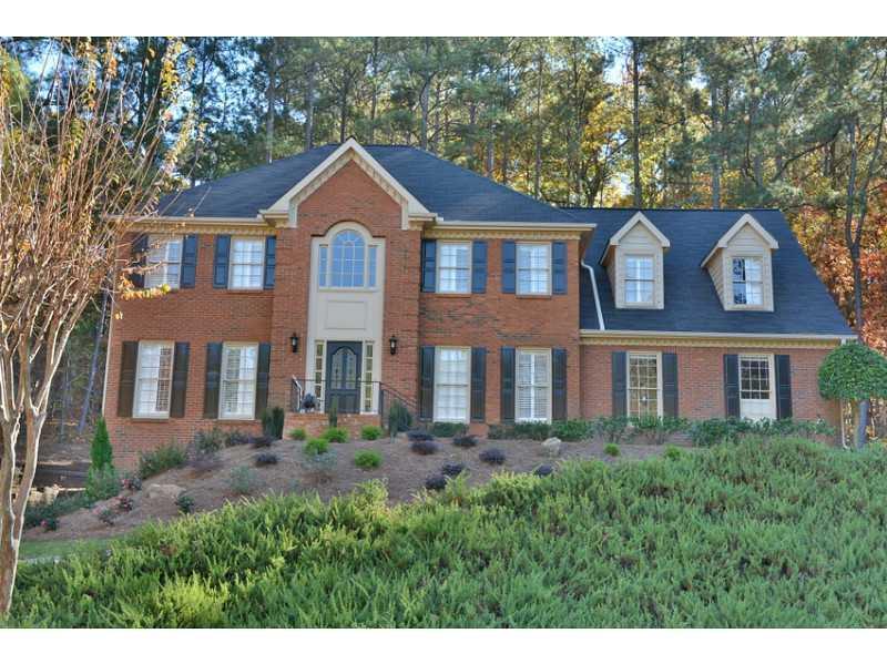 2055 Shallowford Park Manor, Roswell, GA 30075