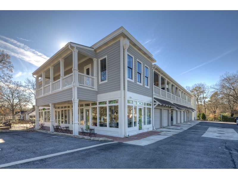 1144 Canton St. #204, Roswell, GA 30075