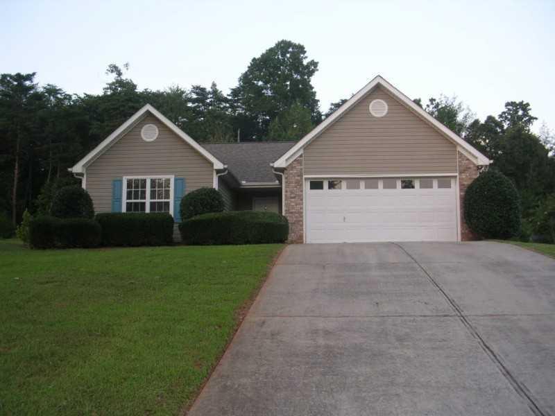 6241 S Port Dr., Flowery Branch, GA 30542