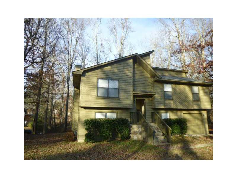 2465 Creel Rd., Atlanta, GA 30349