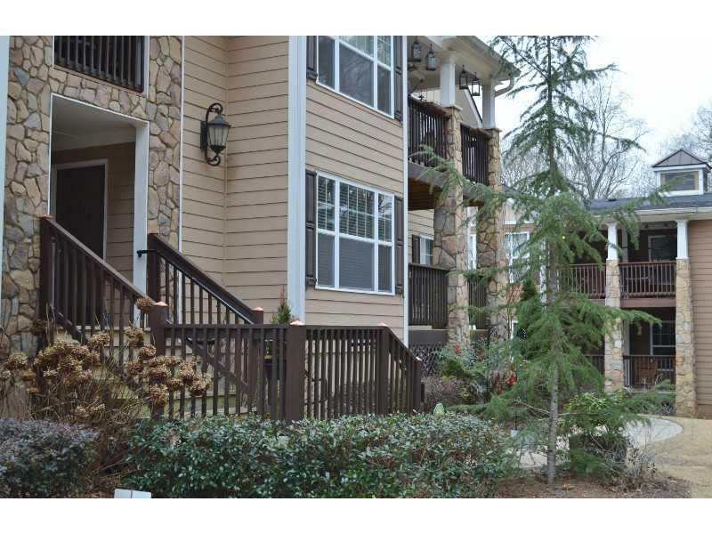 906 Madison Ln., Smyrna, GA 30080