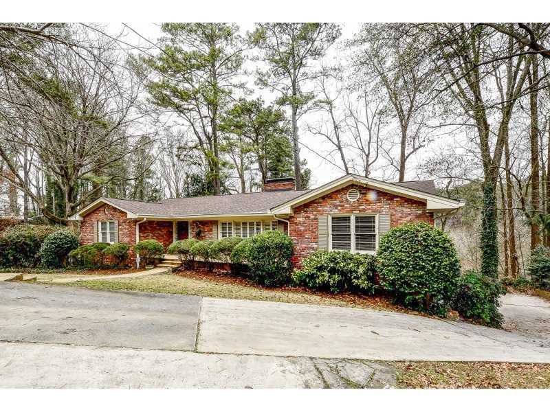 4019 Land O Lakes Dr., Atlanta, GA 30342