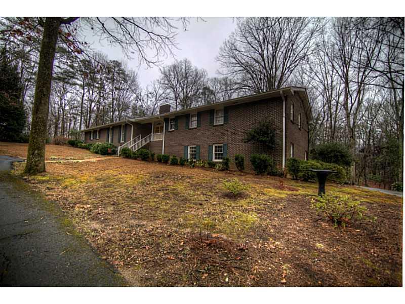 606 Ivey Dr., Canton, GA 30114