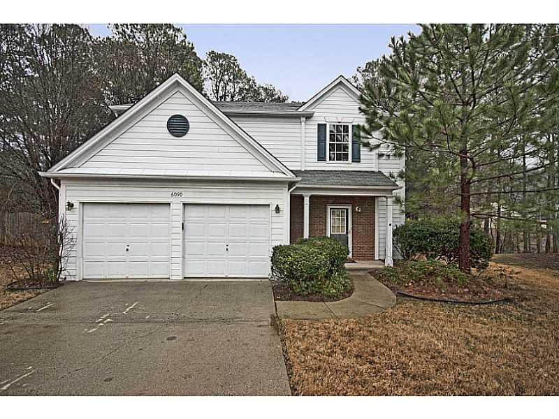 6090 Foxberry Ln., Roswell, GA 30075