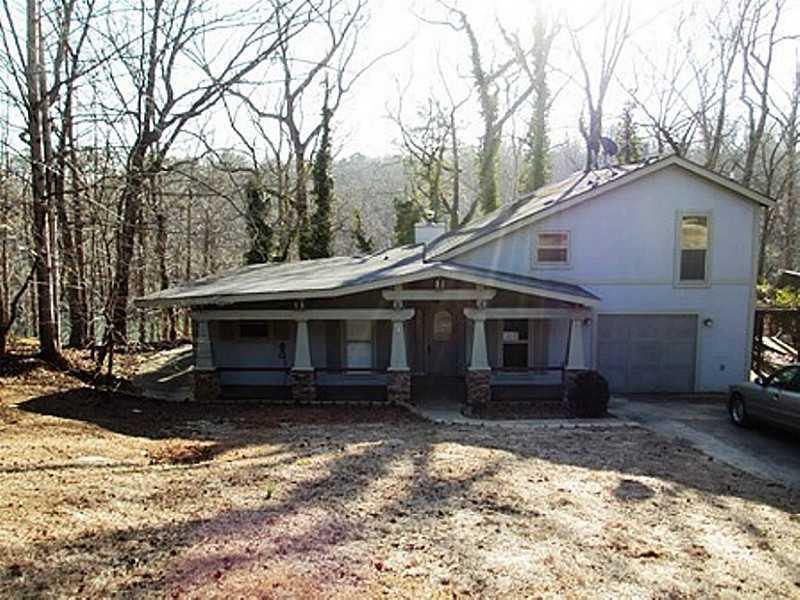 6117 White Oak Dr., Flowery Branch, GA 30542