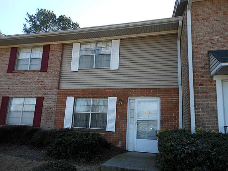 386 Northdale Ct., Lawrenceville, GA 30046