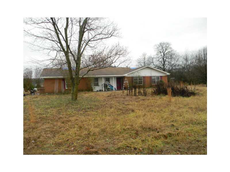 121 Iris Way, Calhoun, GA 30701
