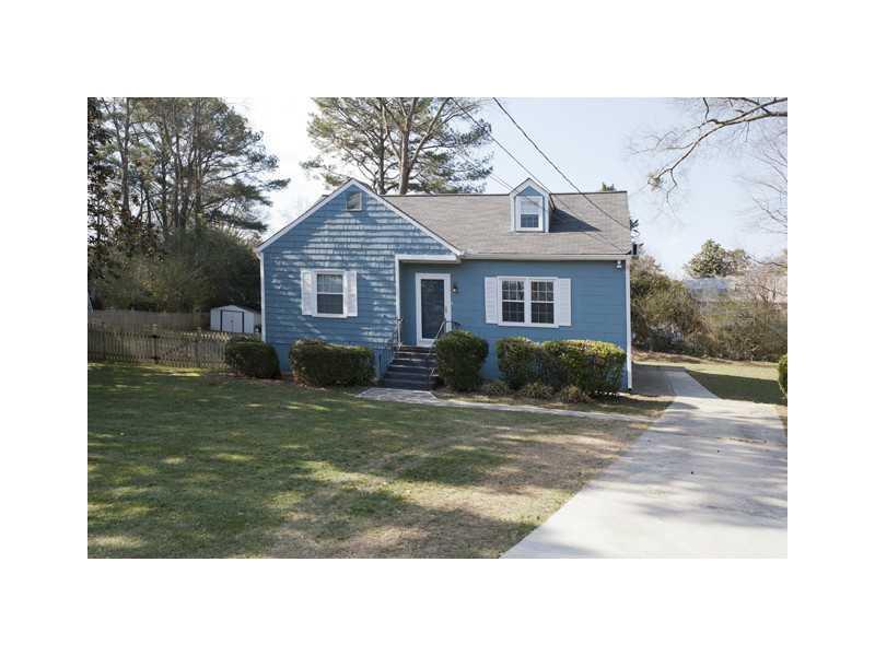 2443 Shadydale Ln., Decatur, GA 30033