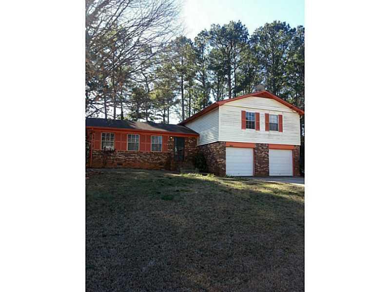 4126 Northstrand Dr., Decatur, GA 30035