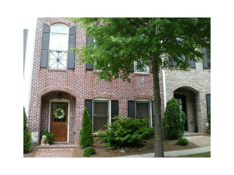 149 W Ridge Way, Roswell, GA 30076