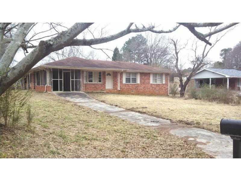 3967 Olgesby Rd., Powder Springs, GA 30127